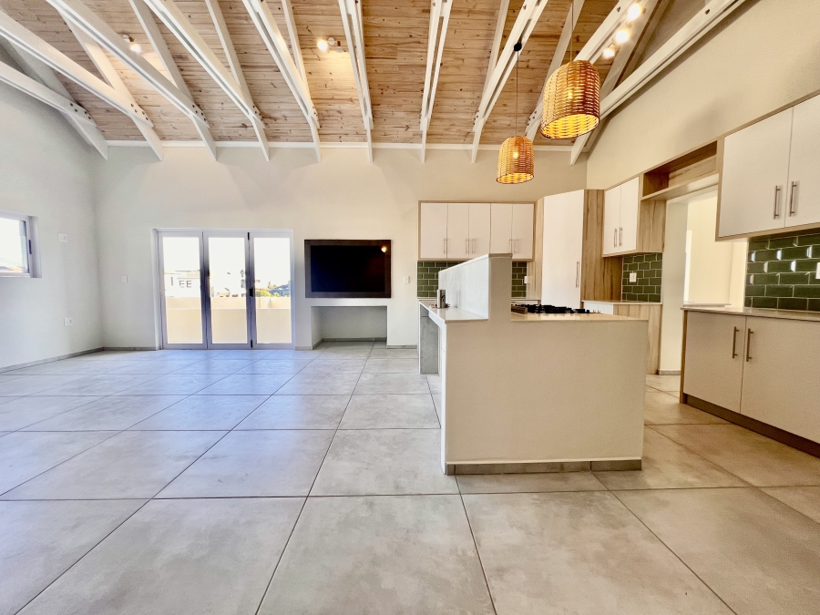 4 Bedroom Property for Sale in Myburgh Park Western Cape